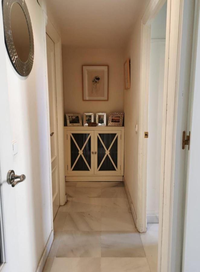 Habitacion Agradable Con Bano Individual 塞维利亚 外观 照片
